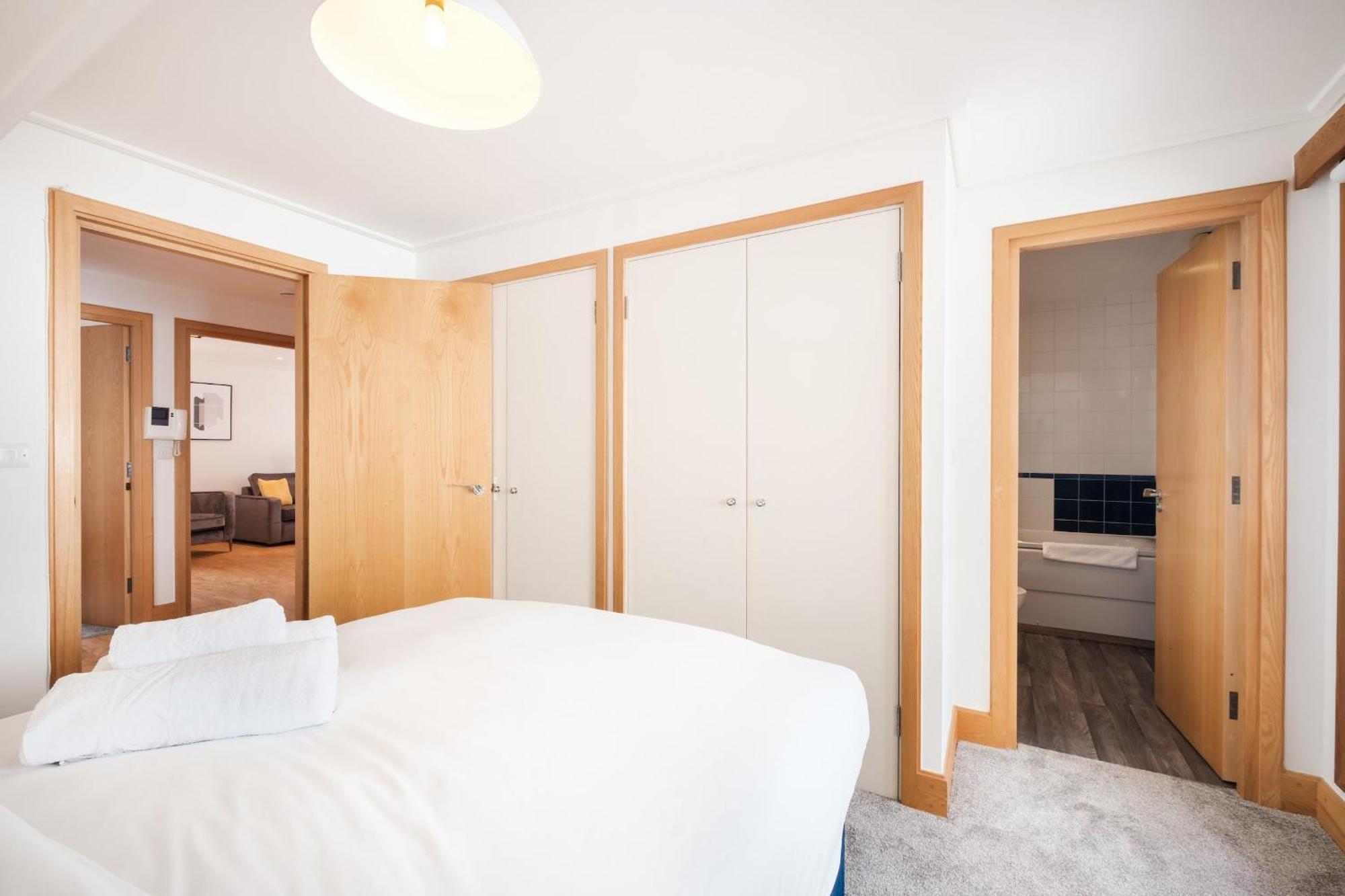 2Br Penthouse With Terrace - Heart Of Holborn - Cityapartmentstay Londra Exterior foto