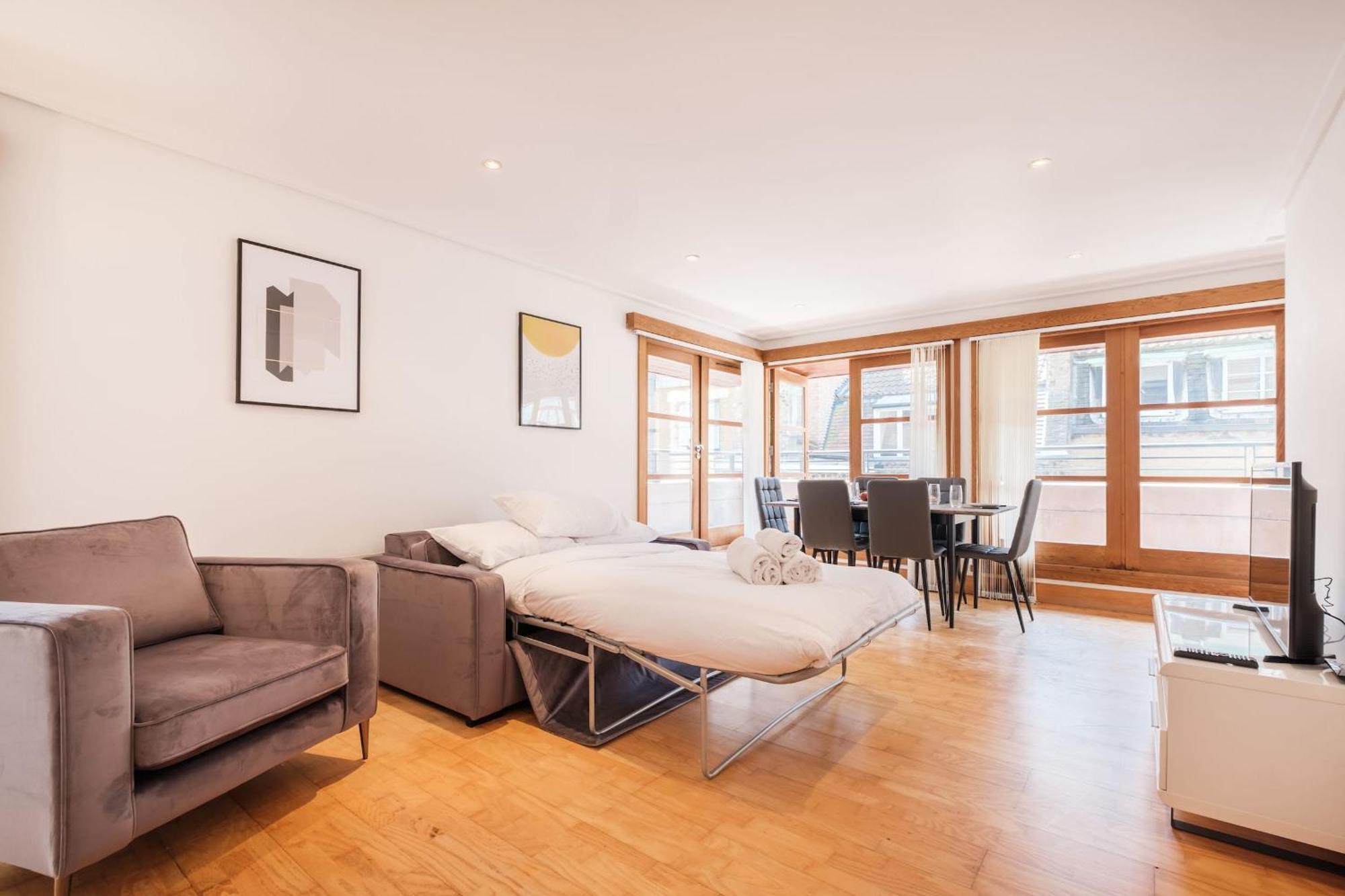 2Br Penthouse With Terrace - Heart Of Holborn - Cityapartmentstay Londra Exterior foto